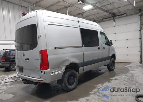 2024 Mercedes-Benz Sprinter 2500 Standard Roof 4-Cyl Diesel Ho from USA, damaged, VIN W1W4NBVY3RT171757